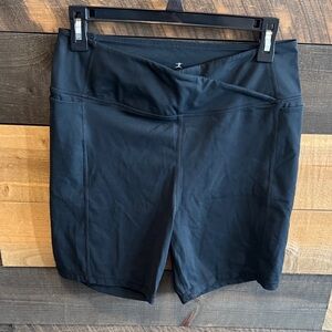 Danskin Black V-Waist Bike Shorts